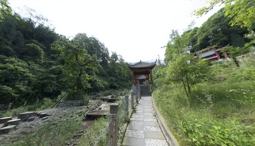 济南夏天适合去的美食街,济南适合看景色的美食
