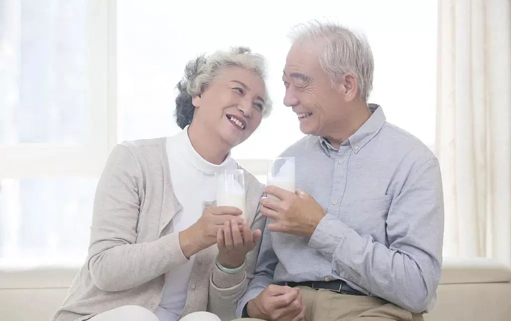 奶粉罐上的说明有哪些,关于奶粉罐你不知道的事