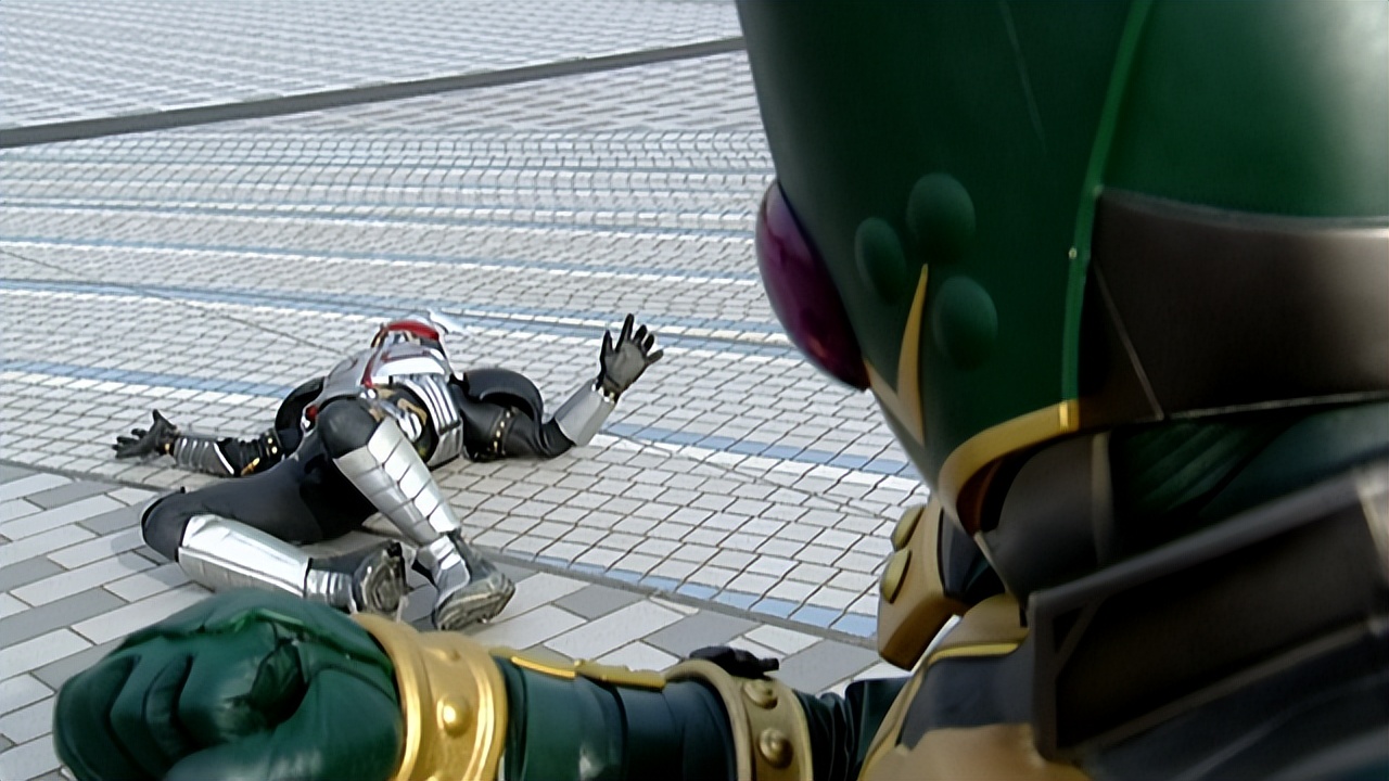 假面骑士睦月为什么没有回归,假面骑士睦月变身是第几集