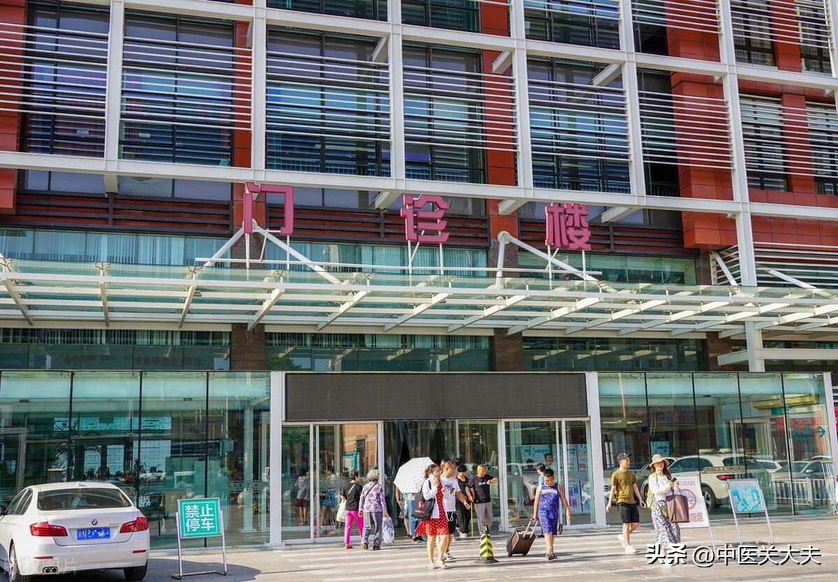 29岁男子肾结石,27岁输尿管一颗肾结石