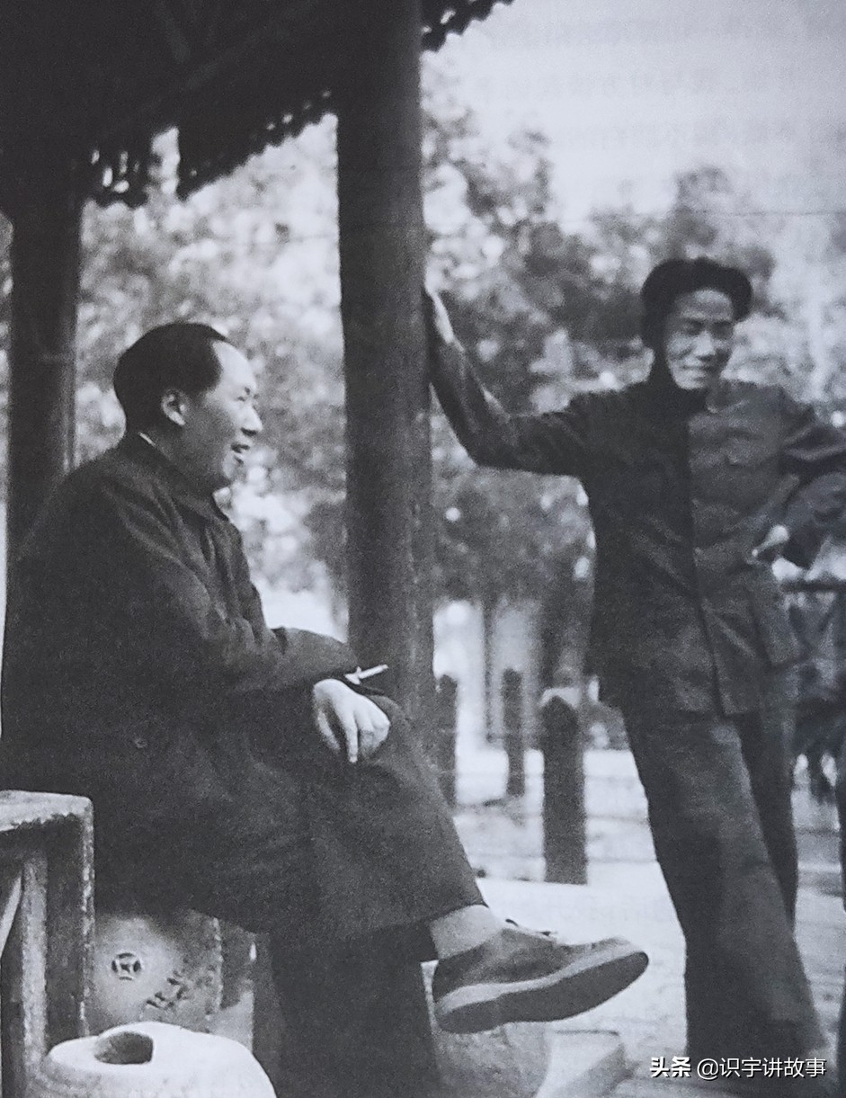 一次看个够！精心收集毛主席100张经典老照片，一起领略伟人风采