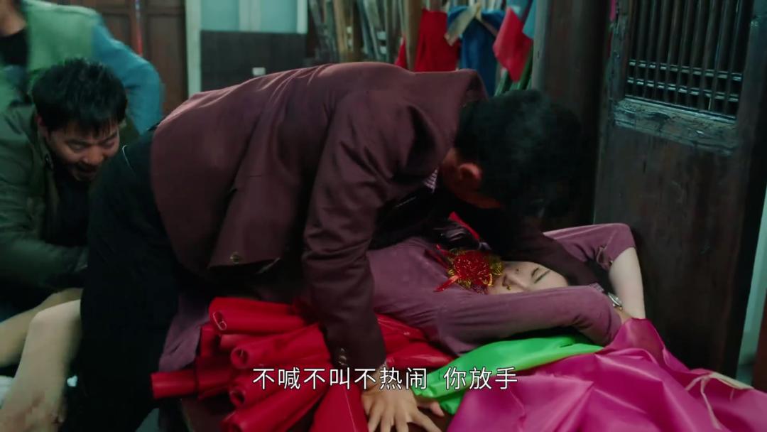 赵丽颖置顶辟谣吵架,赵丽颖电视剧闹婚伴娘被闹后续