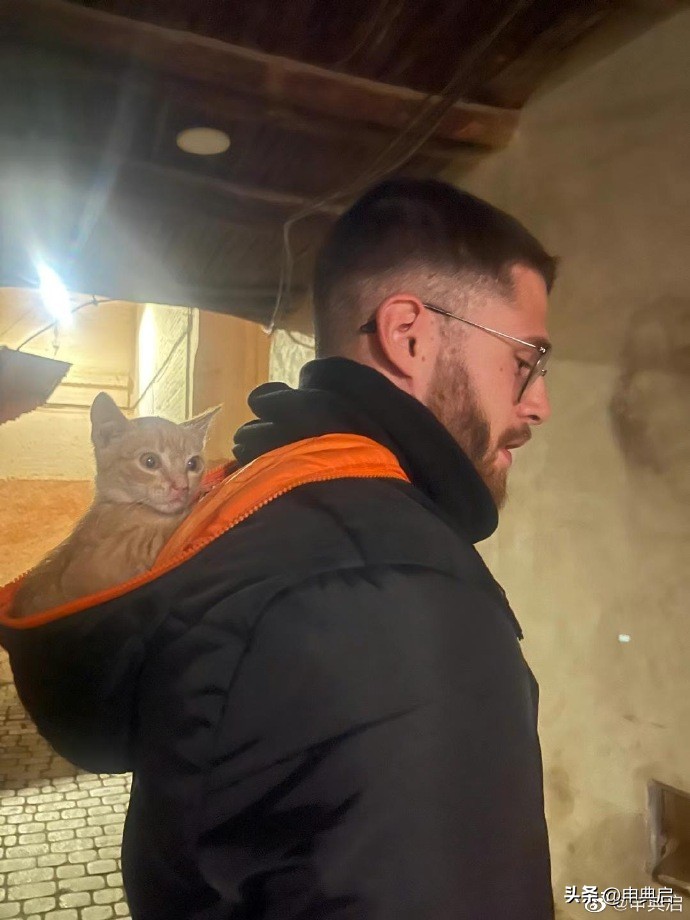 连英语都不会的广东女孩,在摩洛哥抄底买房开青旅的经历