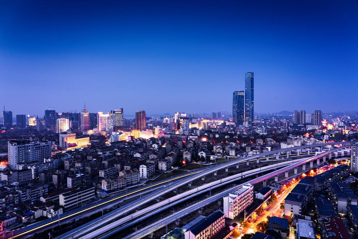 3.7镇江财经早报|镇江查办首例涉及碳排放环境违法案