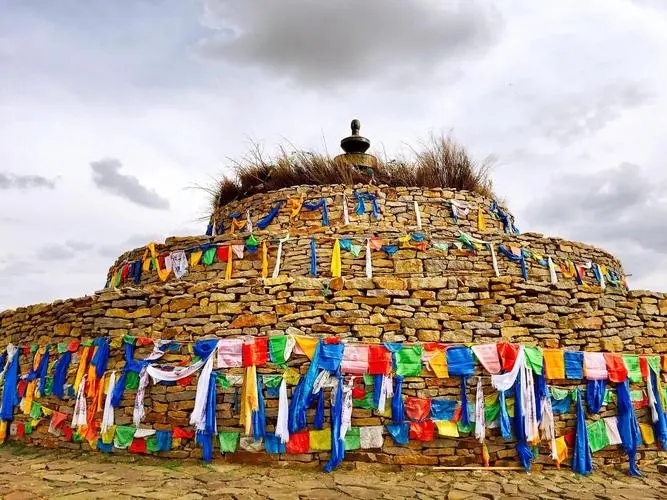 蒙古族敖包祭祀文化保护与传承,蒙古族祭敖包仪式的过程