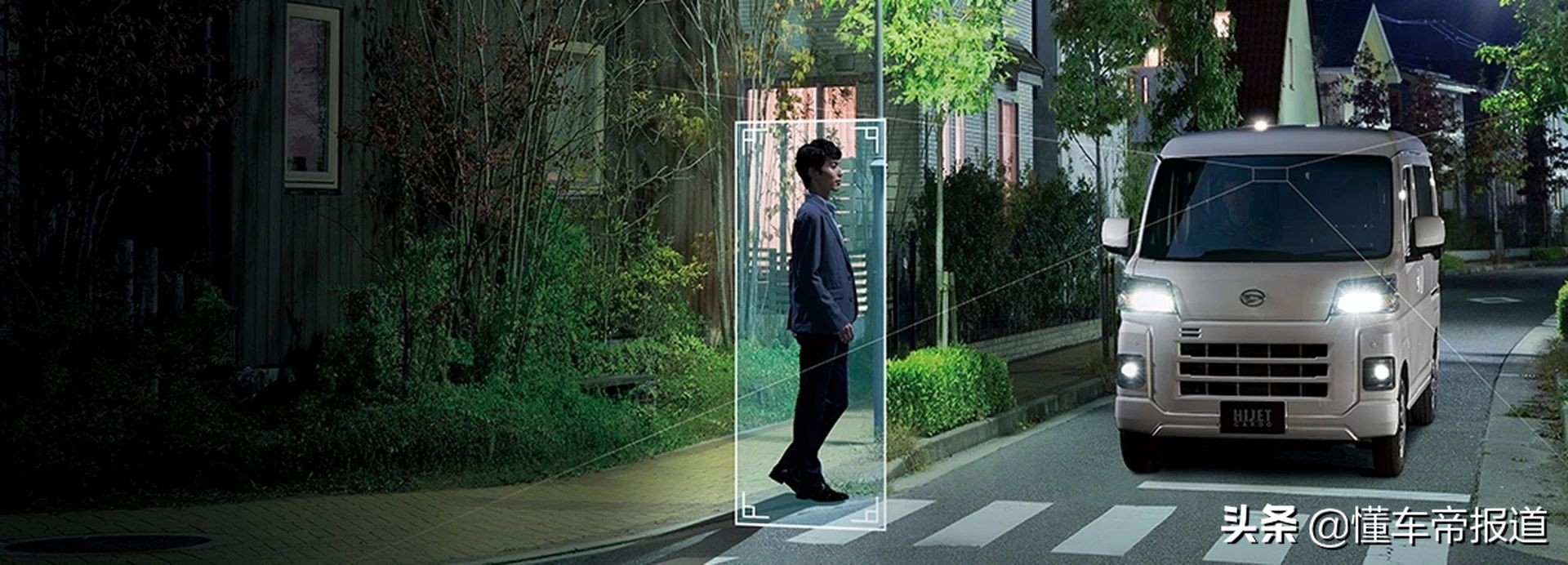 新车五菱宏光新款多少钱,新五菱宏光高配落地价多少钱