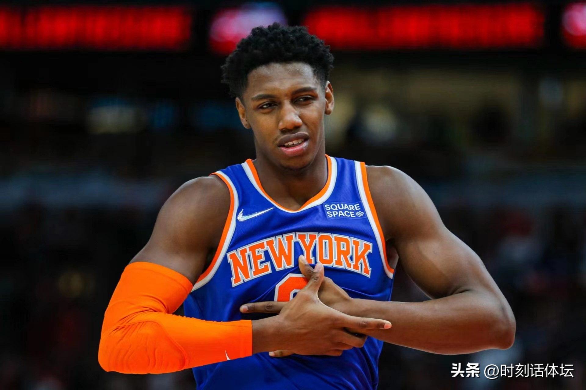 库里三节11记三分惊呆kd,穿30号打篮球