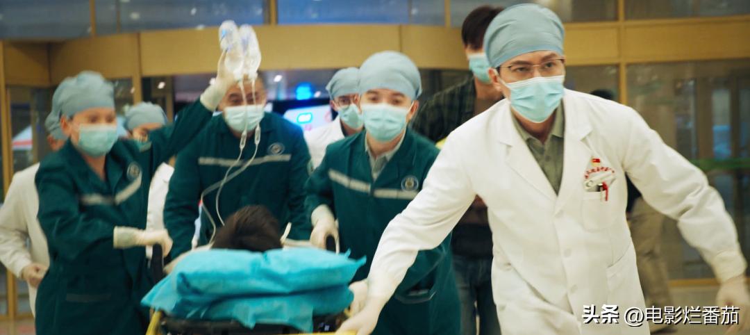 国庆档电影争夺激烈,国庆档10部电影厮杀