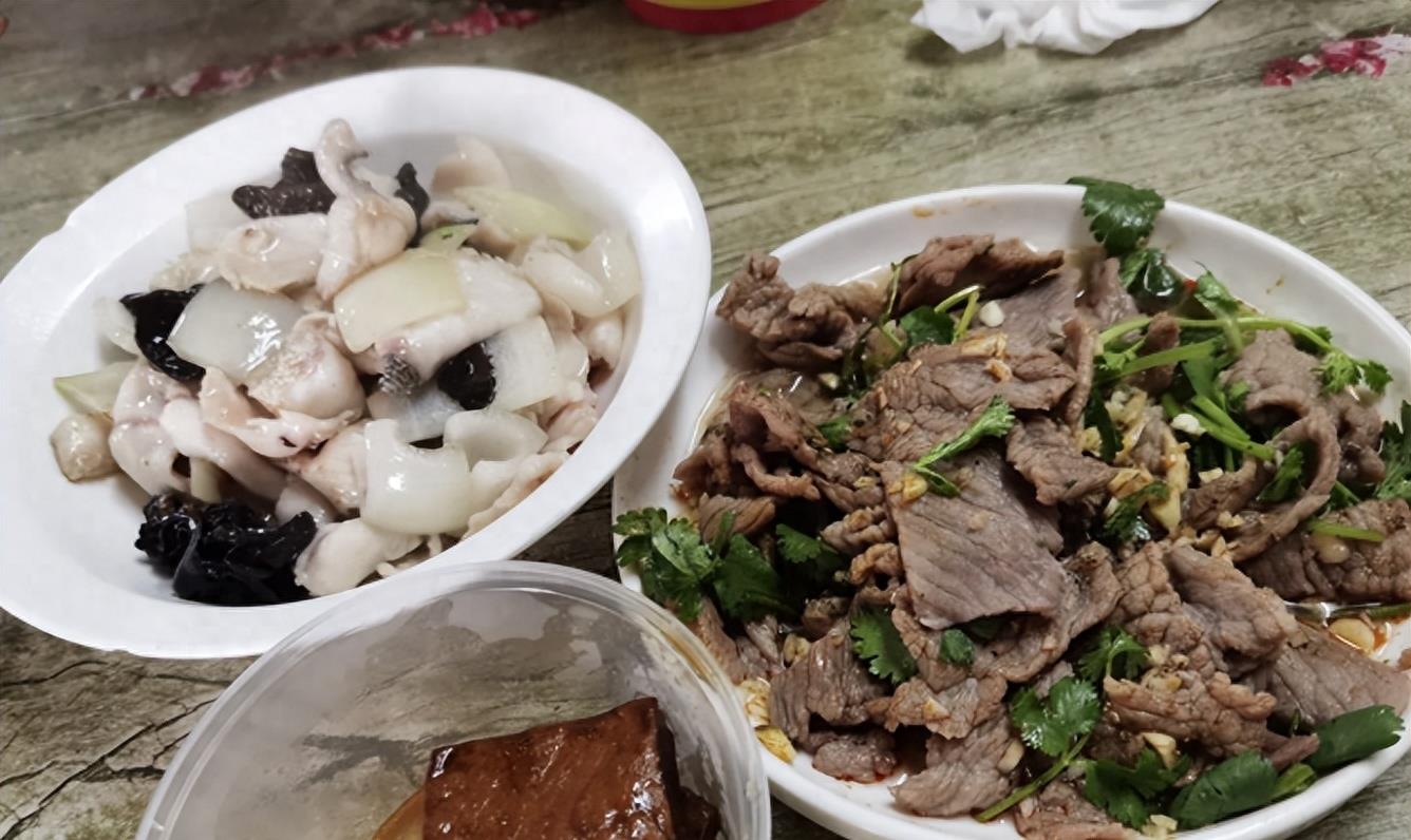 「美食城探秘」：朱一龙新片背后的隐藏美食！