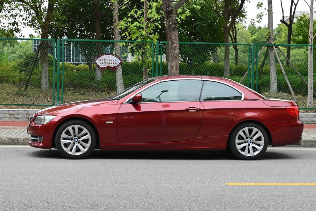 宝马430i硬顶敞篷二手价格,宝马2系敞篷硬顶二手价格