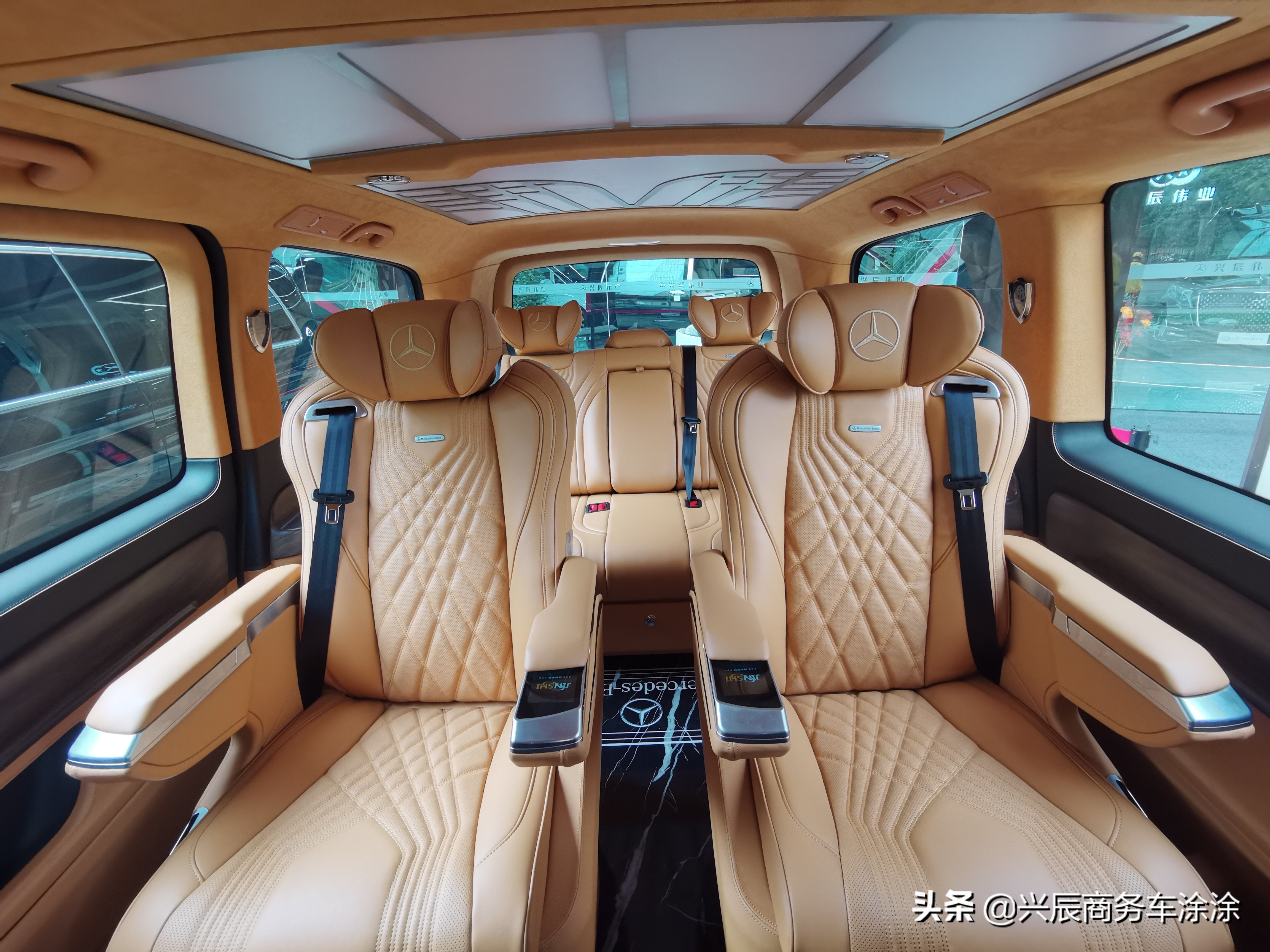 奔驰威霆7座mpv商务车报价多少钱,奔驰mpv七座威霆价格