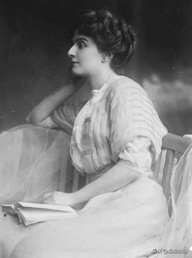 100年前的她竟如此胆大？拿破仑后人玛丽，探讨人类不快乐的秘密