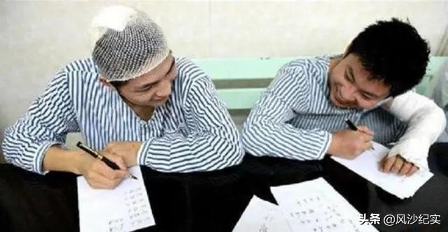 江西高考夺刀少年救人,夺刀少年拒绝清华大学破格录取