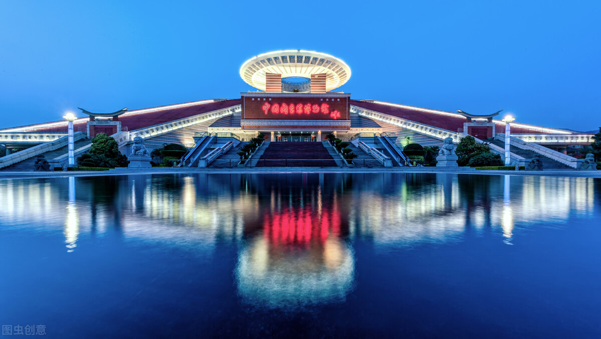 郭进拴｜大美的湖畔明珠