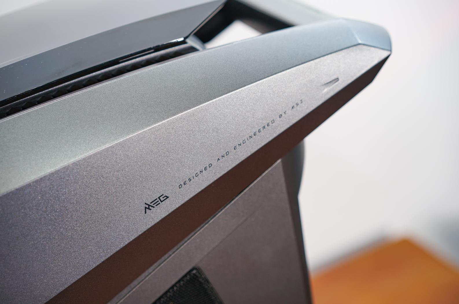 四万块钱的外星人电脑,四万多块的宙斯电脑