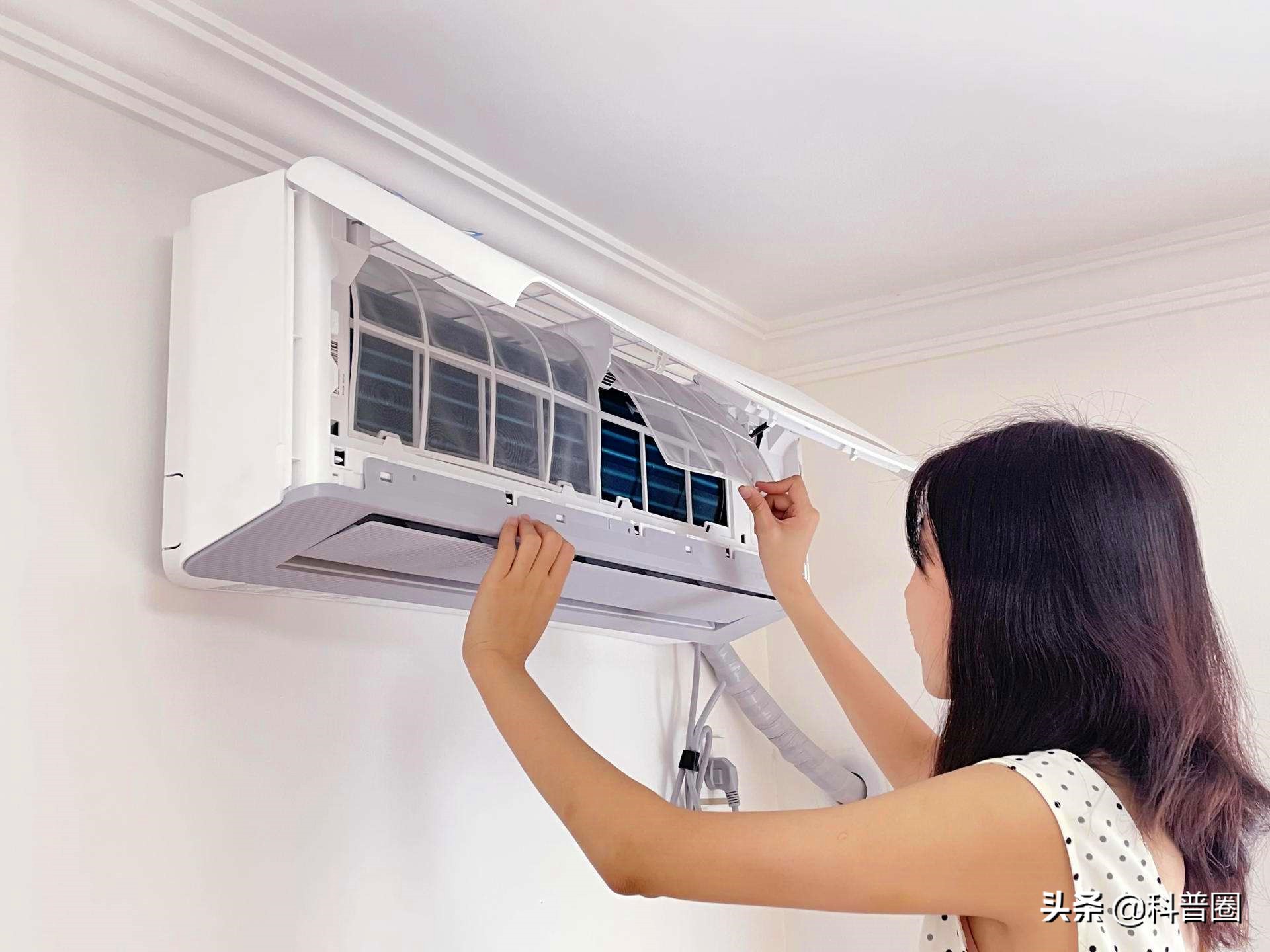 1匹空调为什么卖5000多,同样1.5匹美的空调价格差很多