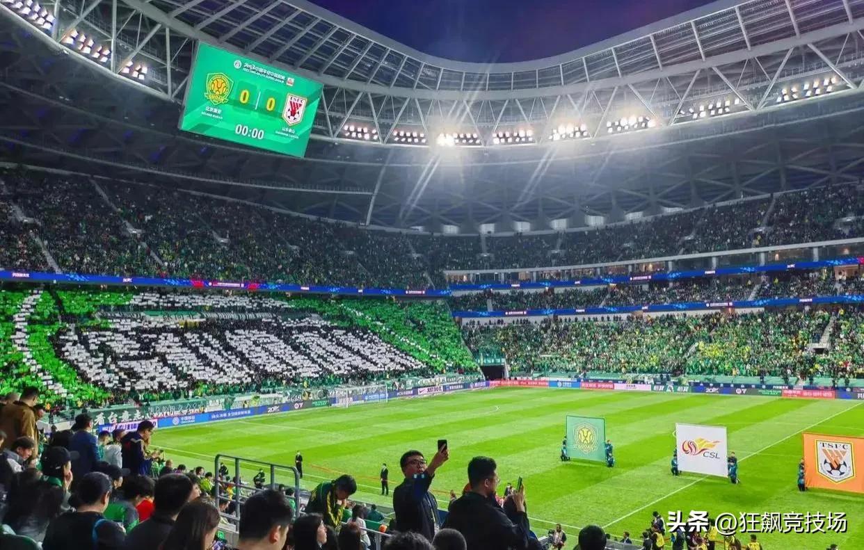 中超开幕式武汉卓尔入场,中超开幕式入场