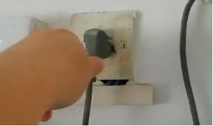 空调不制冷压缩机烫手电容没坏,空调不出风电容坏了的表现