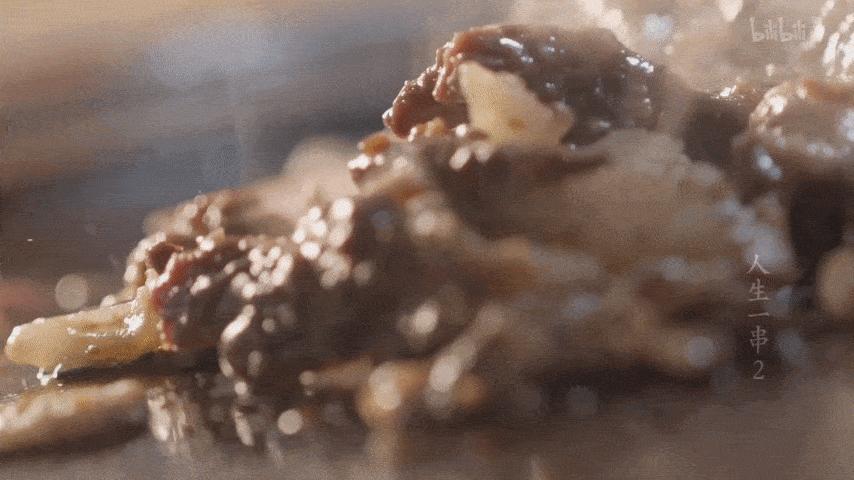 跨越三千公里！上过人生一串的「齐齐哈尔烤肉」，落户蜀都万达