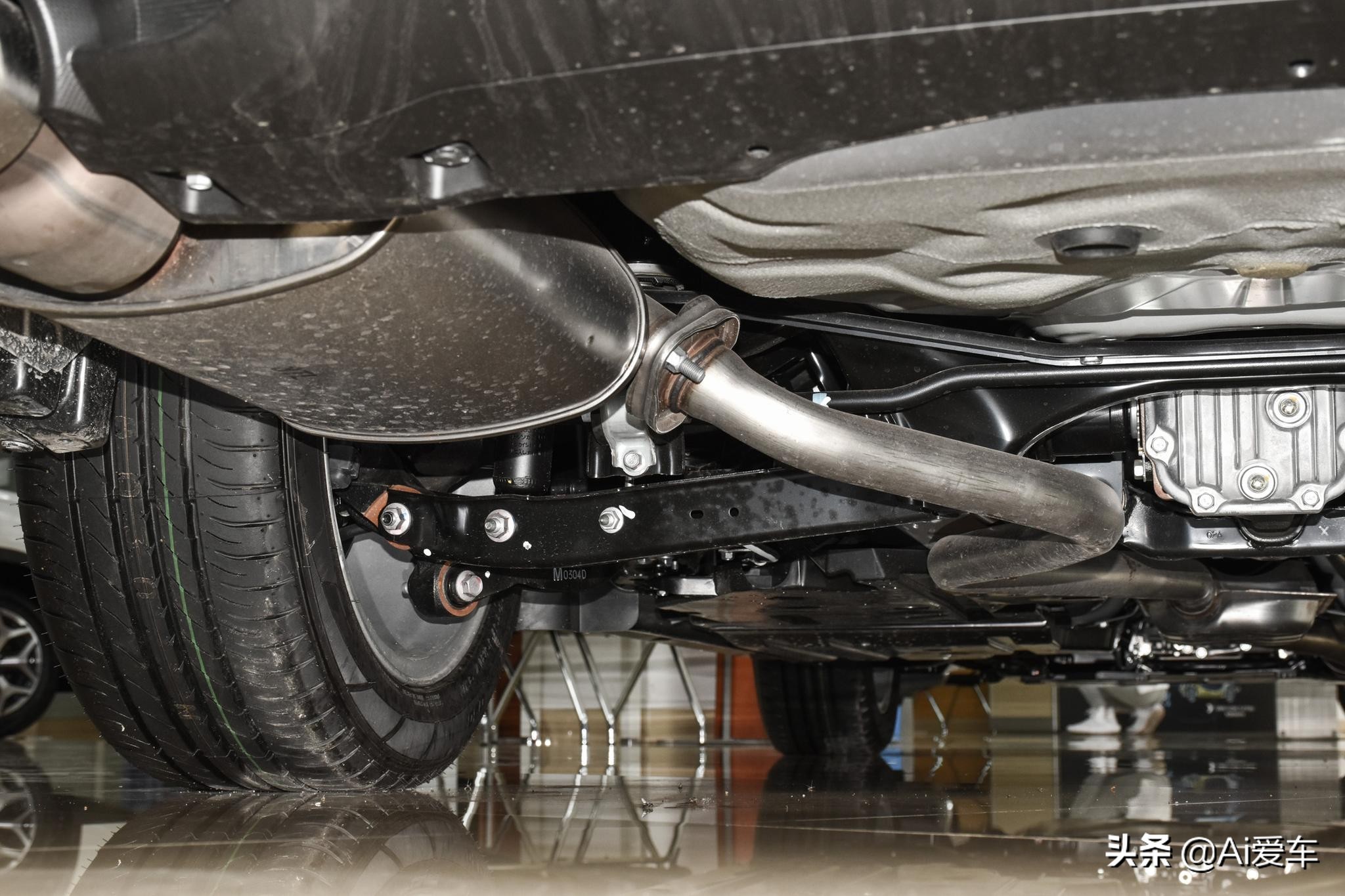 斯巴鲁力狮四驱顶配多少钱,省油性价比高的日系轿车