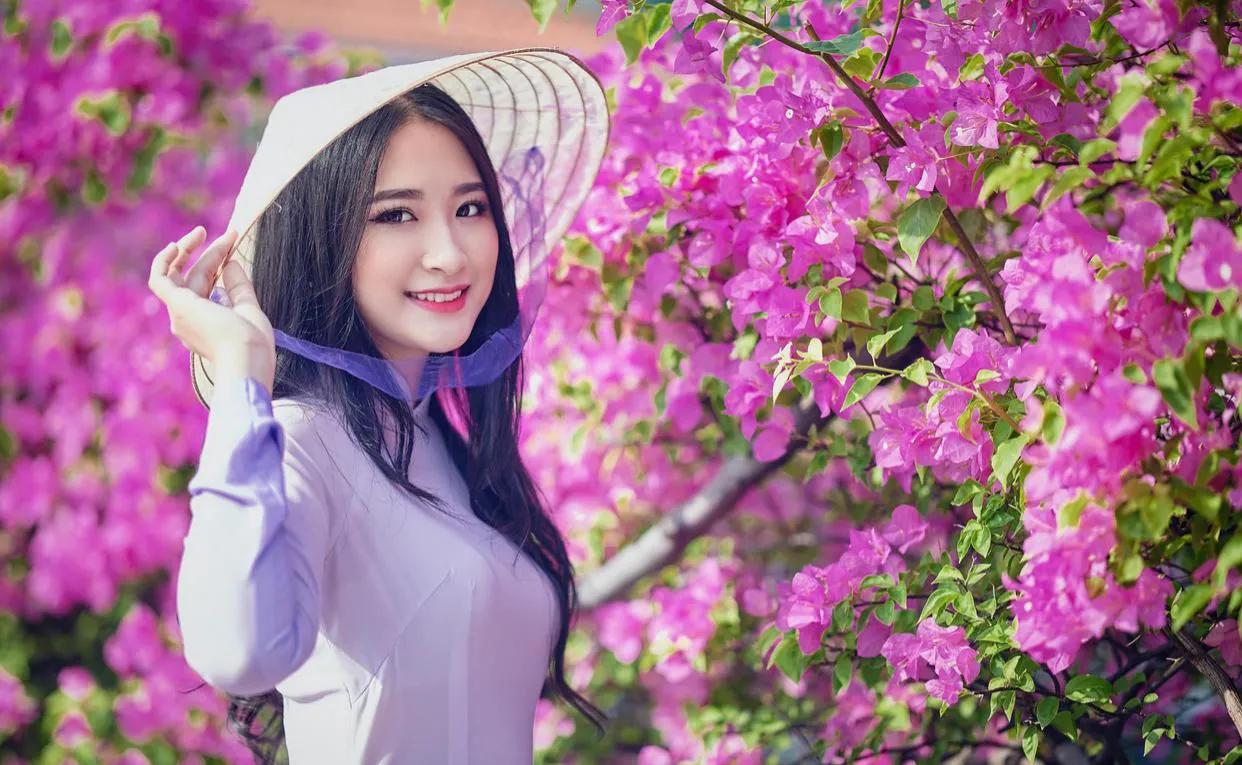 人到中年了才懂得珍惜亲情,人到中年你会发现亲情越来越冷漠