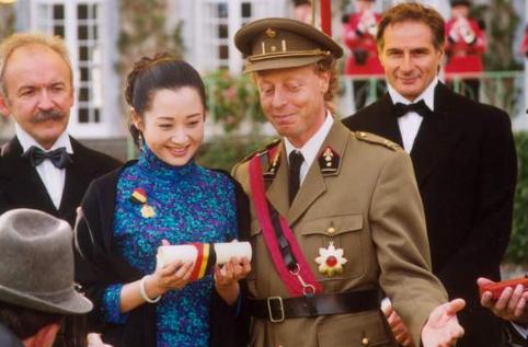 风情万种许晴现状,如今53岁的许晴身材和颜值