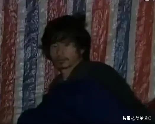 47岁犀利哥现状,当年风靡一时的犀利哥相片