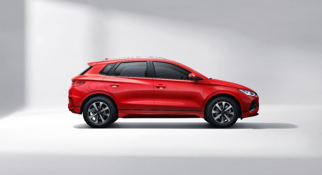 比亚迪e2纯电动2023款最低报价,比亚迪e2尊贵版纯电动车价格