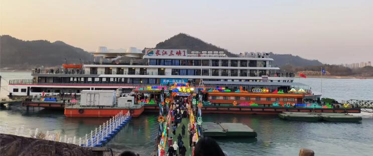 西安到北海自驾过路费是多少,西安到北海自驾在哪里住一天合适