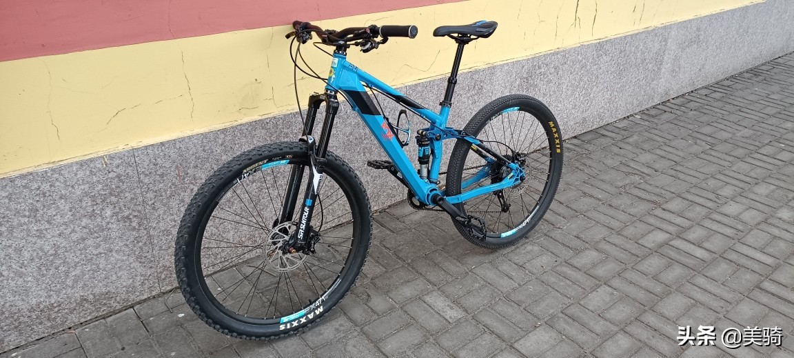 软尾山地车的改装攻略,爆改26寸xc山地车