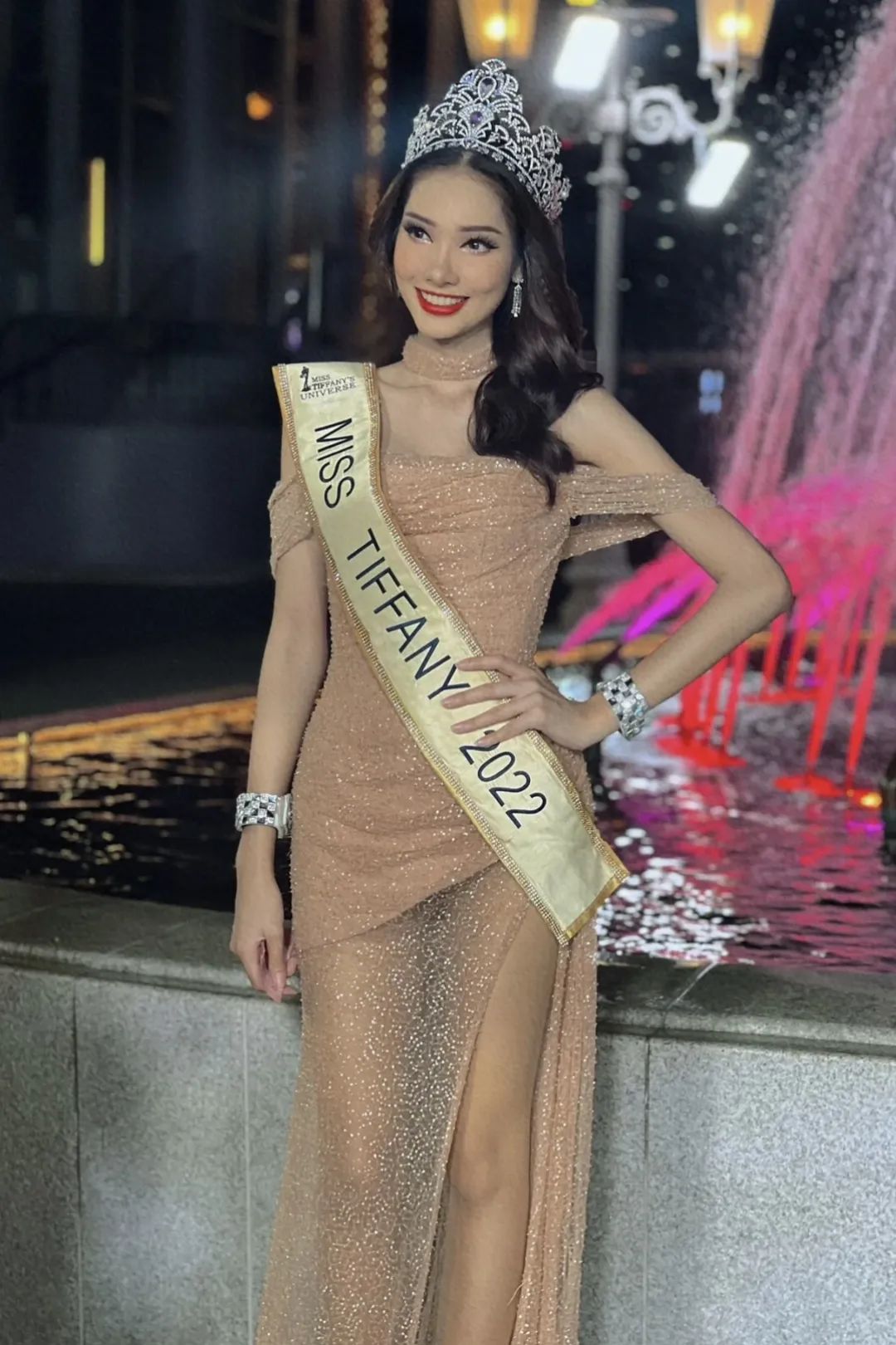 在泰国待了14天,在泰国待了60天