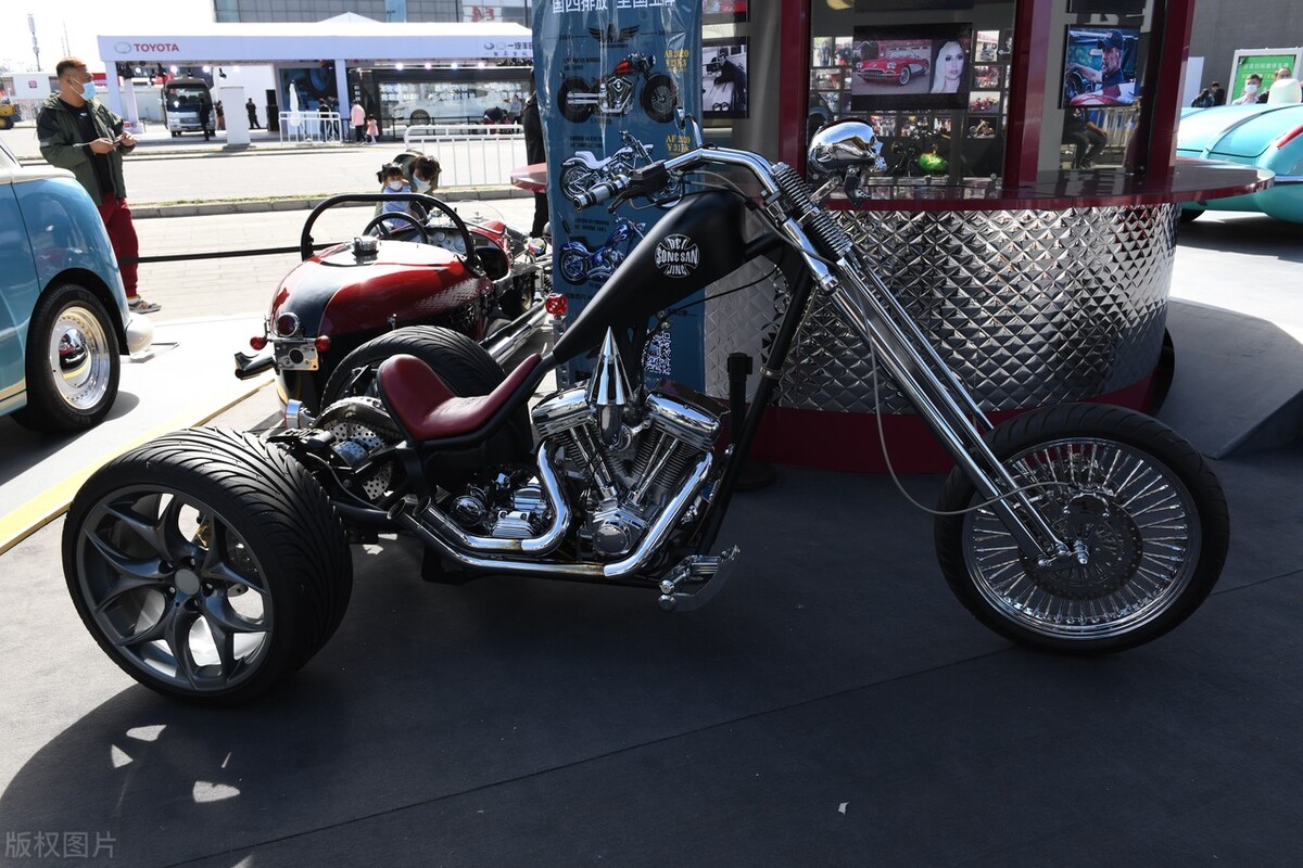 哈雷电动自行车7-12岁,哈雷最新款电摩