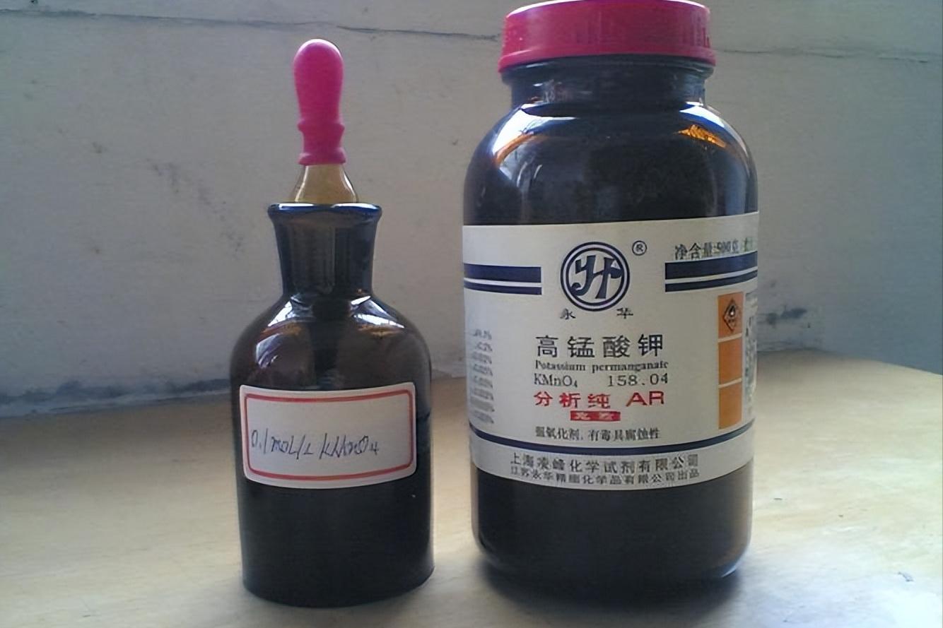 治疗痔疮手术后潮湿瘙痒用的药膏,混合痔术后止痒药膏