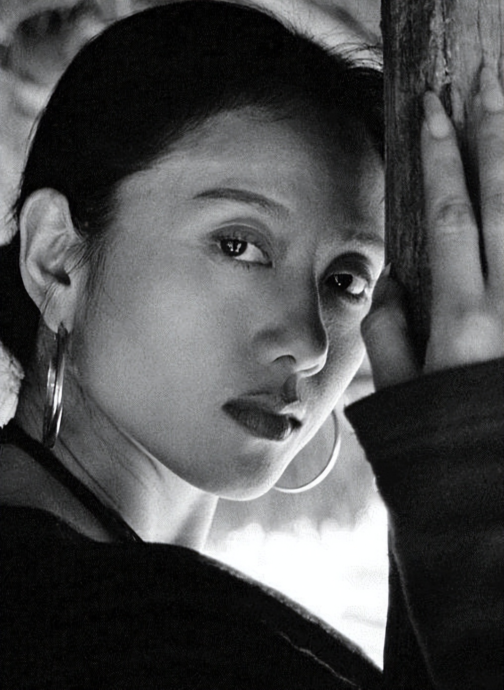 杨丽萍表演再度引争议男舞者,杨丽萍舞蹈被指不雅