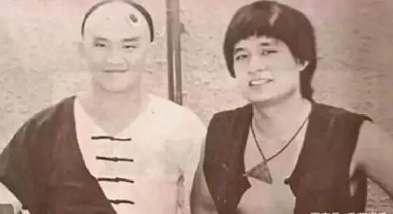 鍔熷か灏忓瓙缁忓巻纾ㄩ毦瑙嗛,鍔熷か灏忓瓙鎬庝箞鏍蜂簡