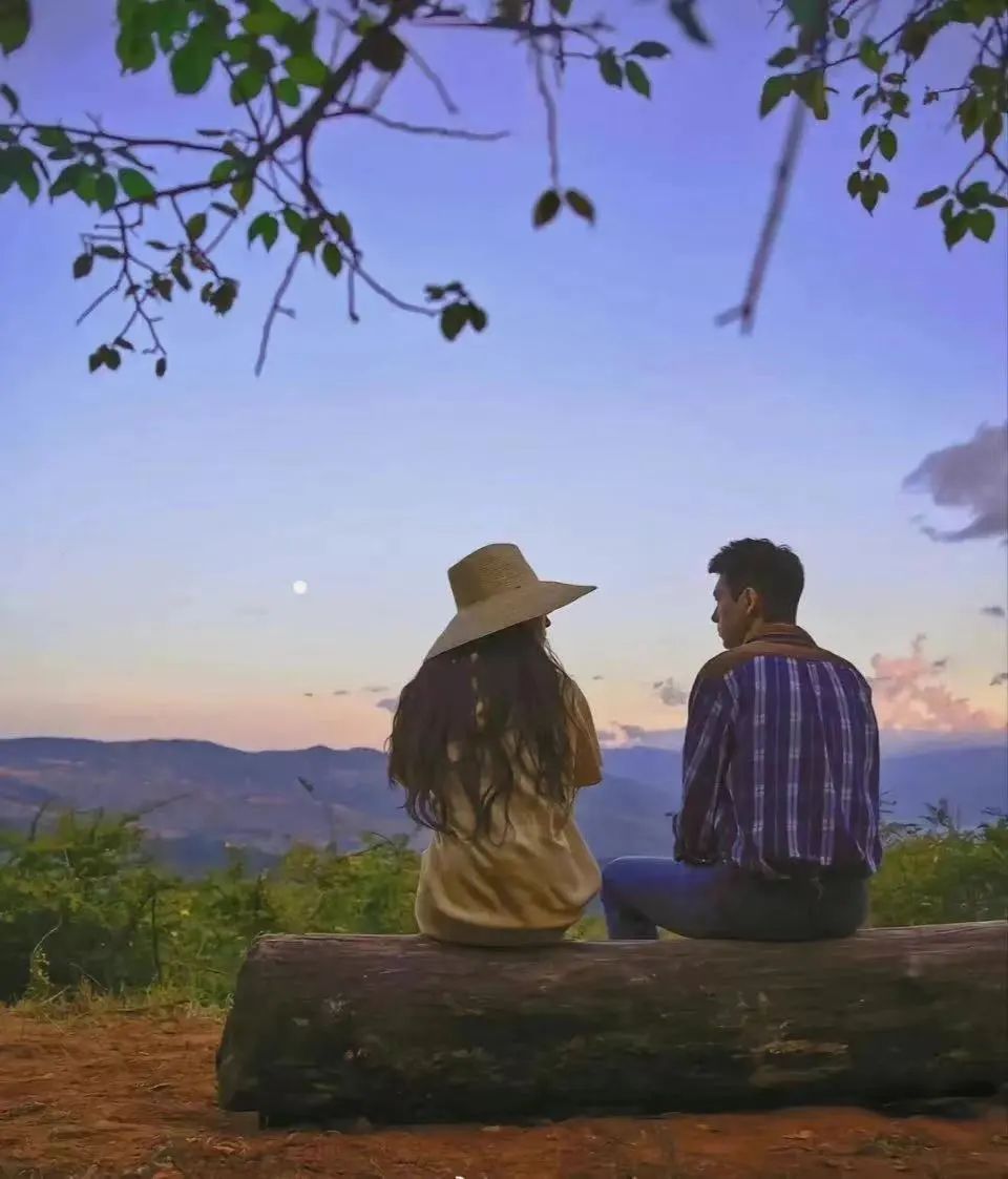 这个8月，在大理躺平的年轻人开始告别