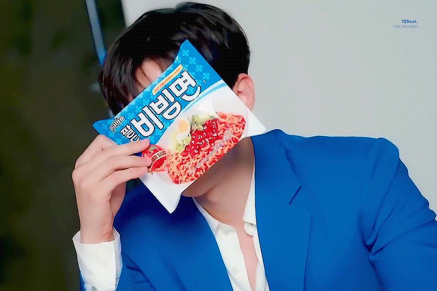 韩国顶流巅峰,2022年韩国四大顶流谁最火