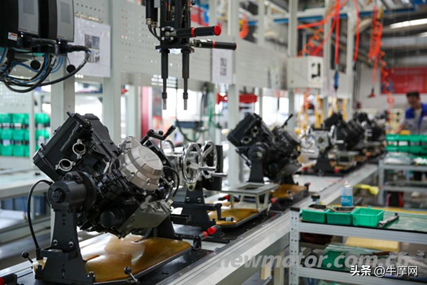 杰迪k750摩托车仿赛试驾,国内最大仿赛车型杰迪visionk750