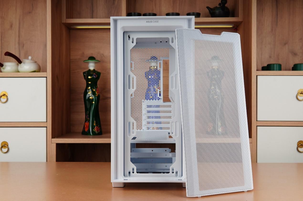 华硕追影机箱布局,华硕追影13代13700f主机