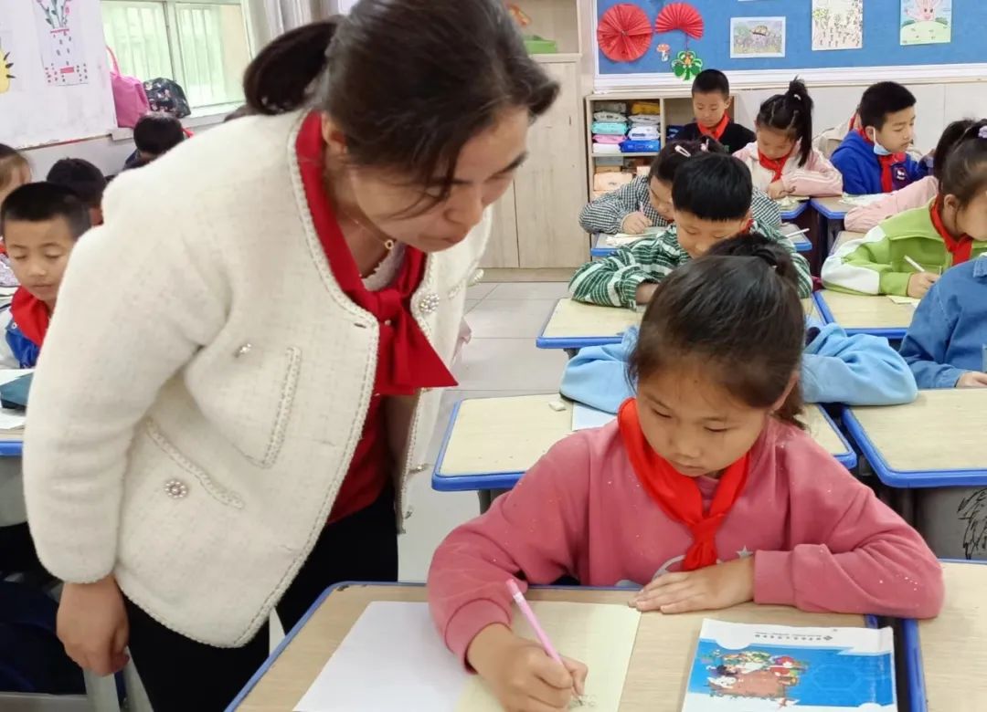 二年级课堂趣味数学知识分享,数学二年级趣味数学