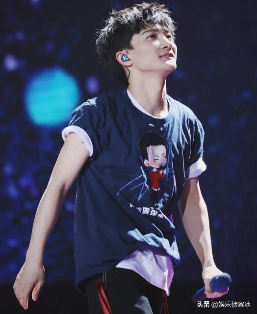 周深参加浙江卫视音乐节目,周深唱歌湖南卫视