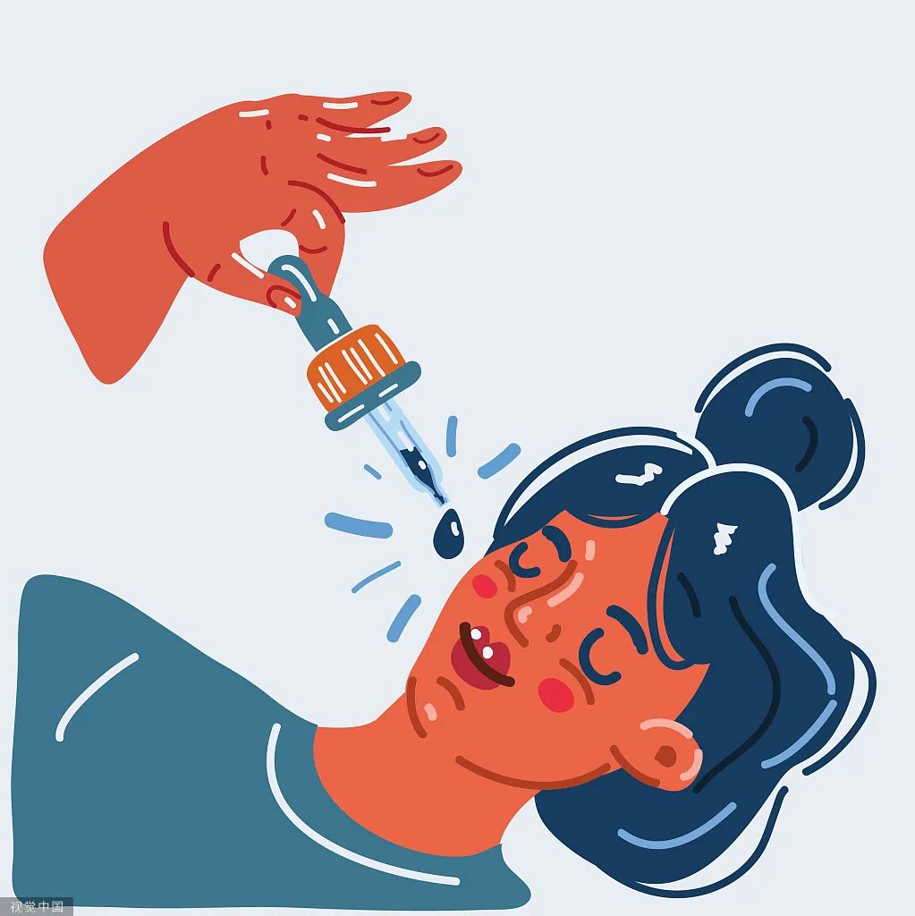 精华油和精华液有什么区别,干性皮肤用精华液还是精华油