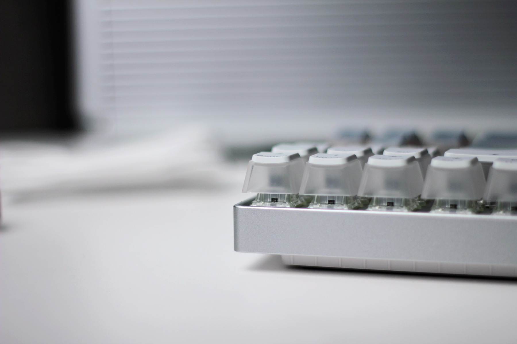 樱桃cherry机械键盘推荐,cherry樱桃mx8.0有线机械键盘测评