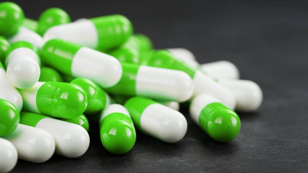 经常胸前肌肉痛,胸前有疼痛感是什么原因