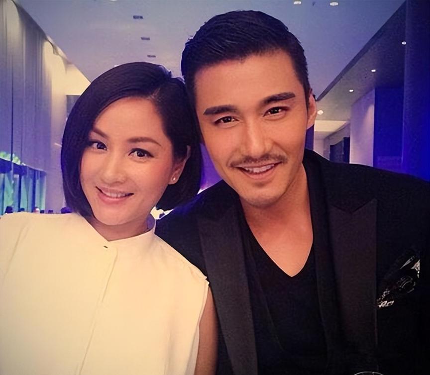 胡兵和瞿颖一起走秀,瞿颖为胡兵庆生