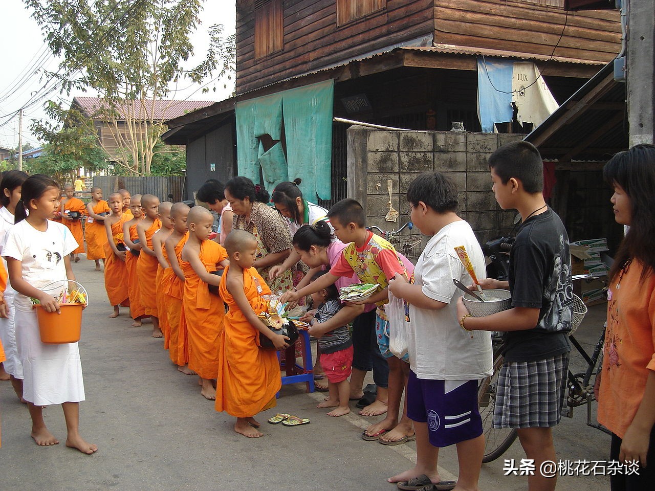 全球二百多个国家国名是怎么来的,世界各国的国名寓意是什么