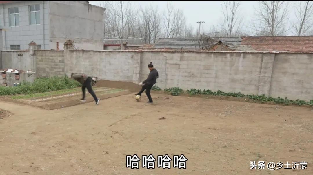 喷香哥与父亲,喷香哥父亲去老部队感人视频