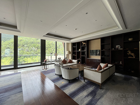 大理希尔顿酒店住宿价格表,大理实力希尔顿酒店