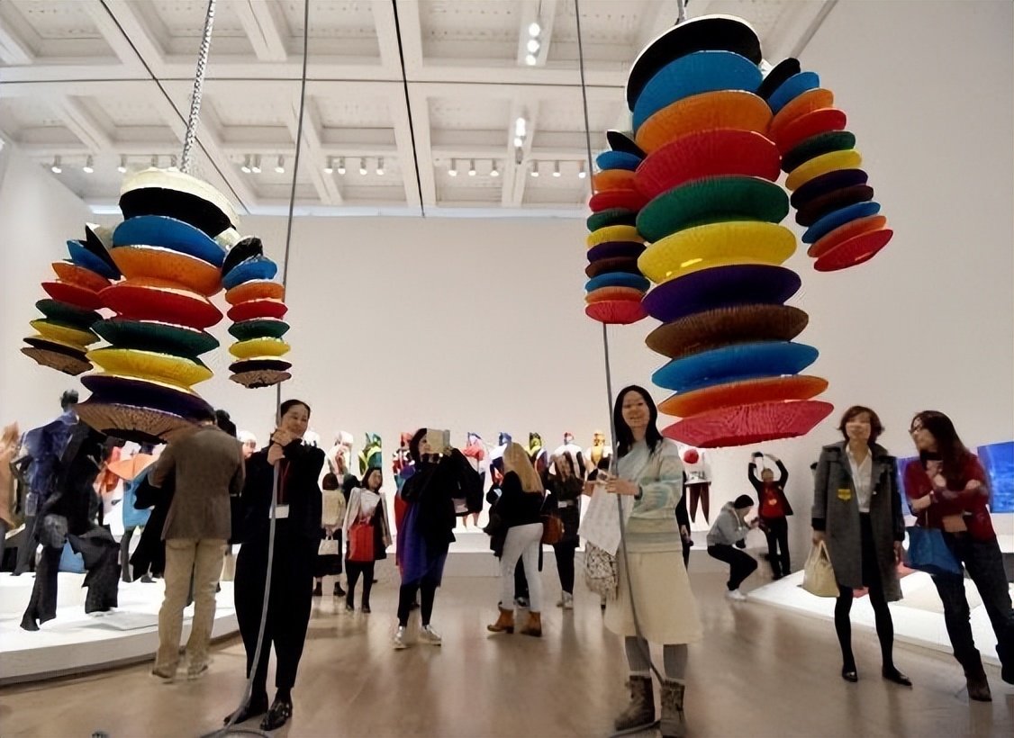 【三宅一生】把皱褶变成经典