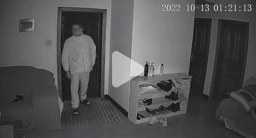 三个人合租违法吗,女生三个人合租